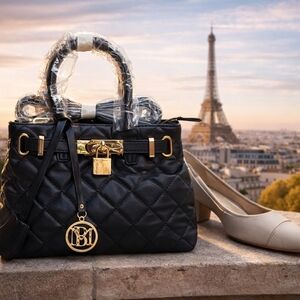 Elegant Badgley Mischka Black Quilted Handbag